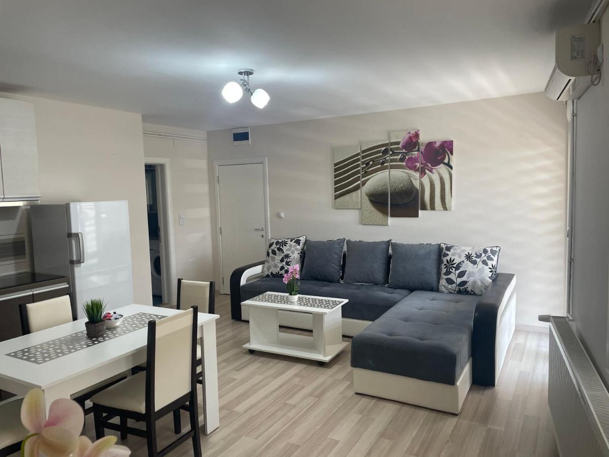 Apartmani Vrla Vladičin Han Eksteriør billede